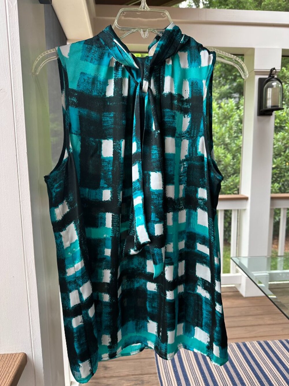 Michael Kors Sleeveless Tie-Neck Blouse Deep Sea Green Plaid Geometric Sz L NEW